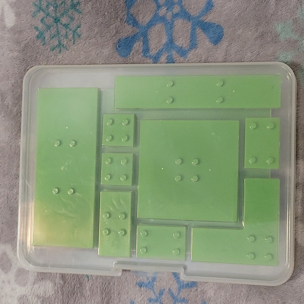 Cuttlebug Provo Craft set - Picture 3 of 5